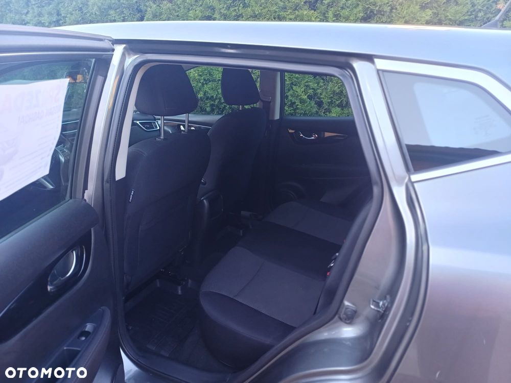 Nissan Qashqai - 14