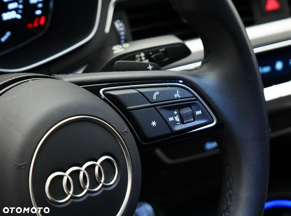 Audi A4 Limousine - 23