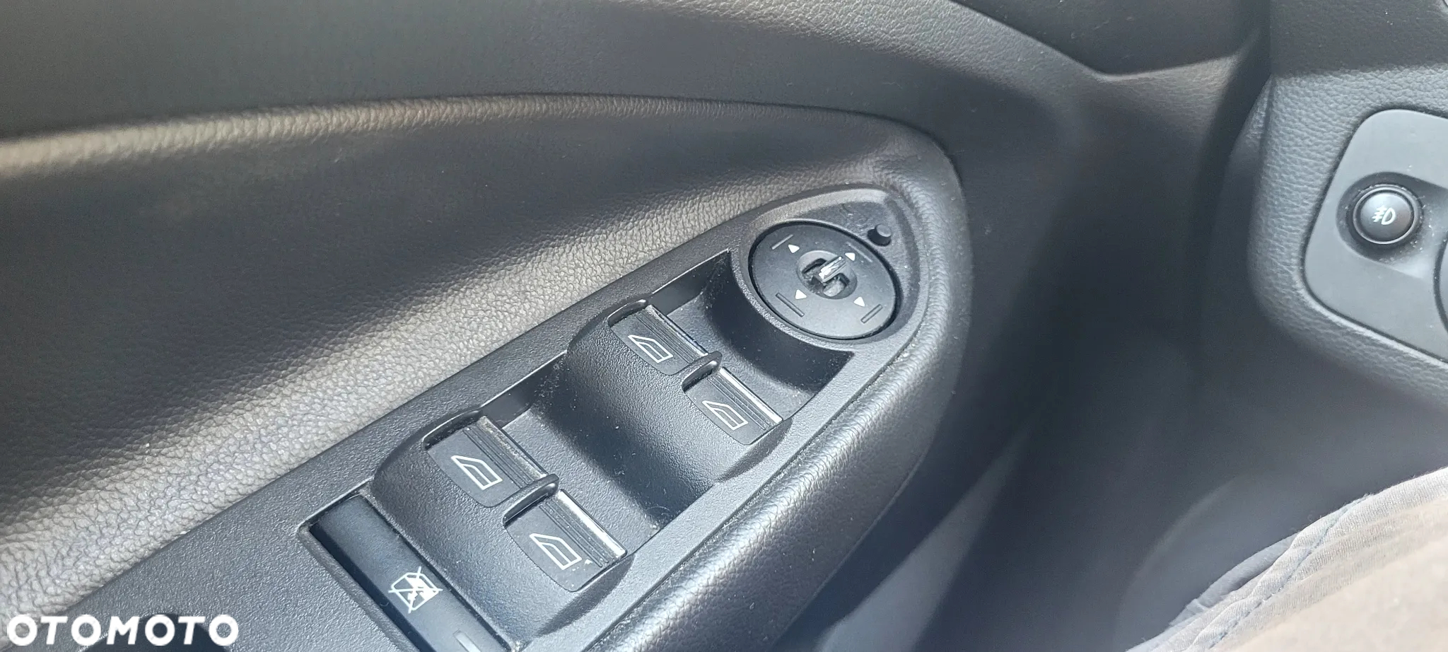 Ford Kuga 2.0 TDCi 4WD Titanium - 13