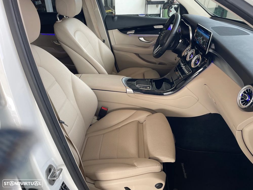Mercedes-Benz GLC 300 de 4Matic 9G-TRONIC Edition Avantgarde - 25