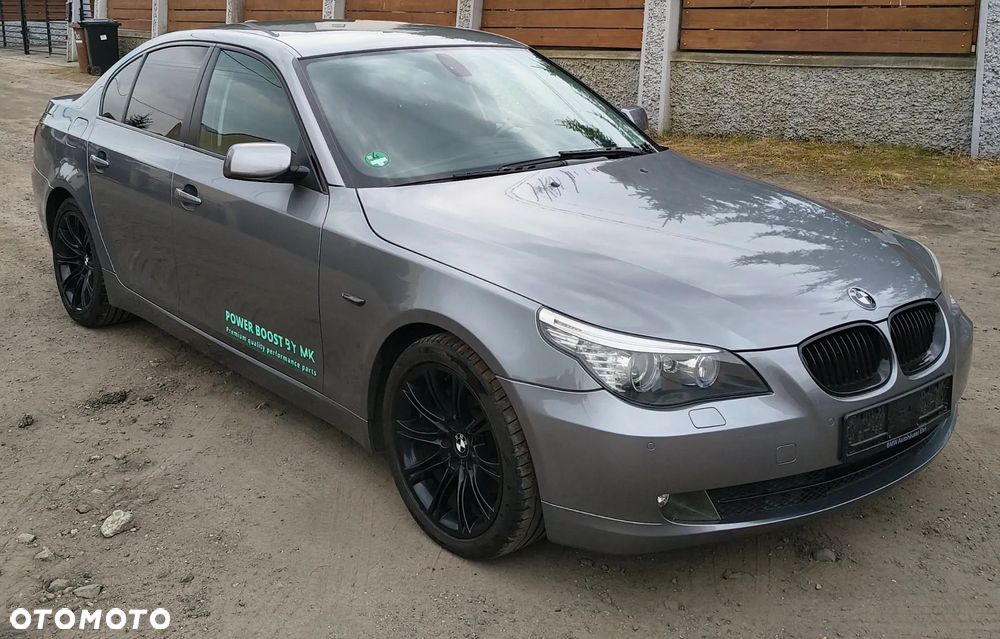 BMW Seria 5 523i Edition Exclusive - 7