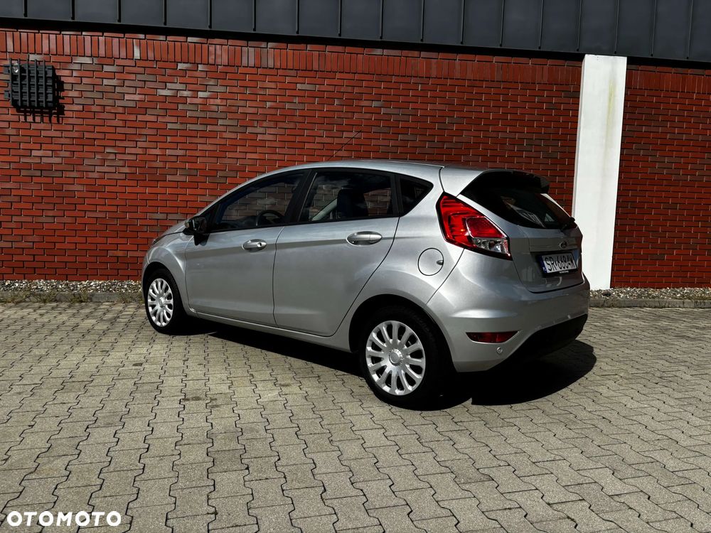 Ford Fiesta 1.25 SYNC Edition - 16