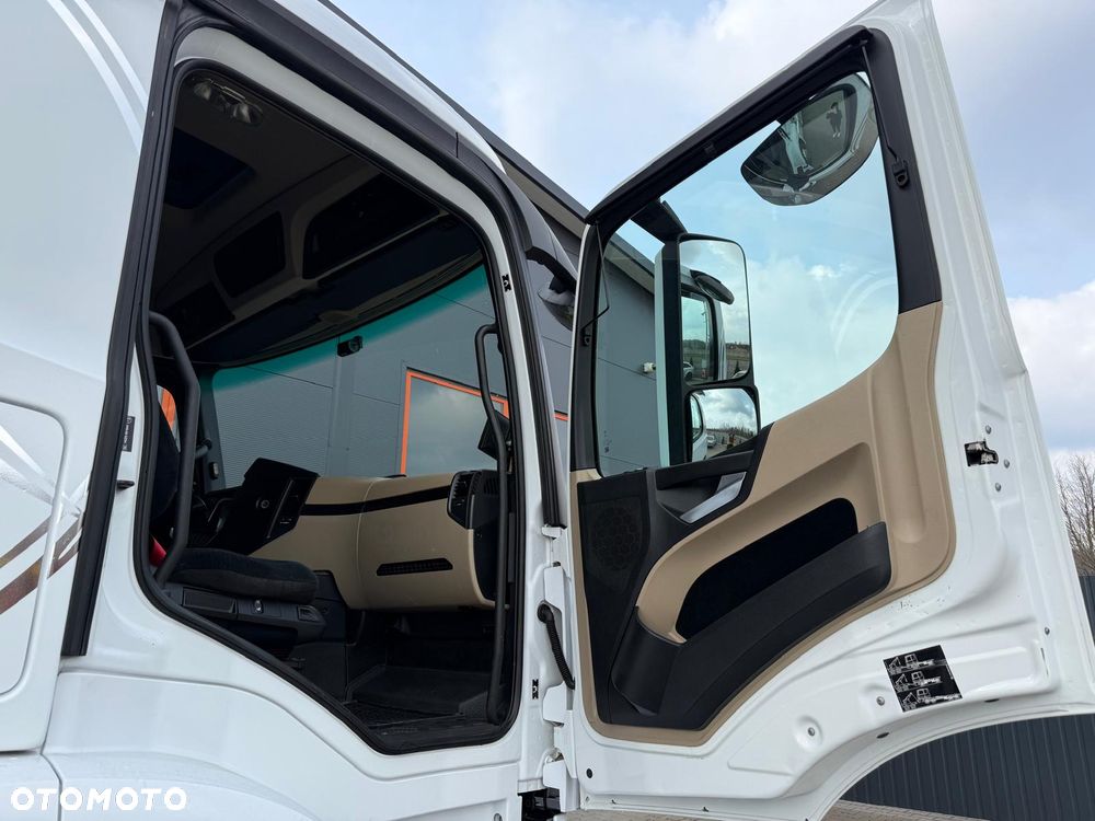 Mercedes-Benz Actros 2530 chłodnia wysoka 260cm // 23 Epal // Klimatyzacja / Kabina sypialna // Świeżo sprowadzony !! // Agregat Carier Supra 1150 Mt // kühlkoffer, refrigerated box, fridge - 17
