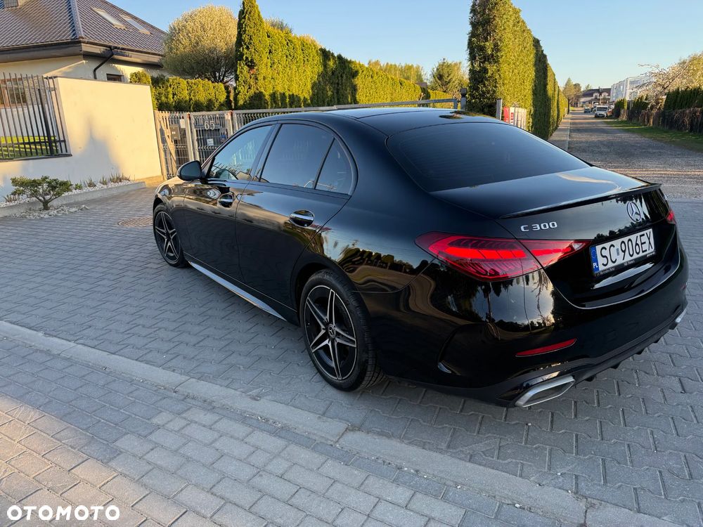 Mercedes-Benz Klasa C 300 4Matic 9G-TRONIC AMG Line Advanced - 4
