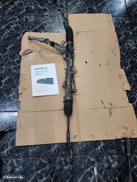 caixa de direção  Mercedes W204 - 1