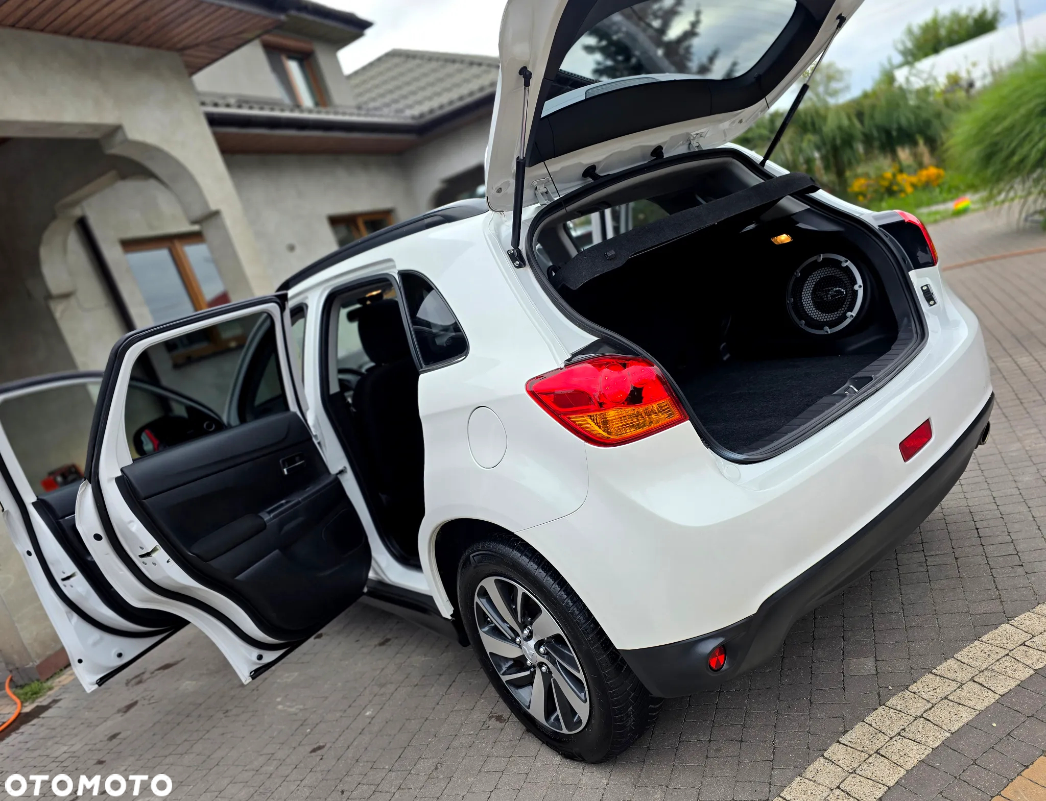 Mitsubishi ASX - 11