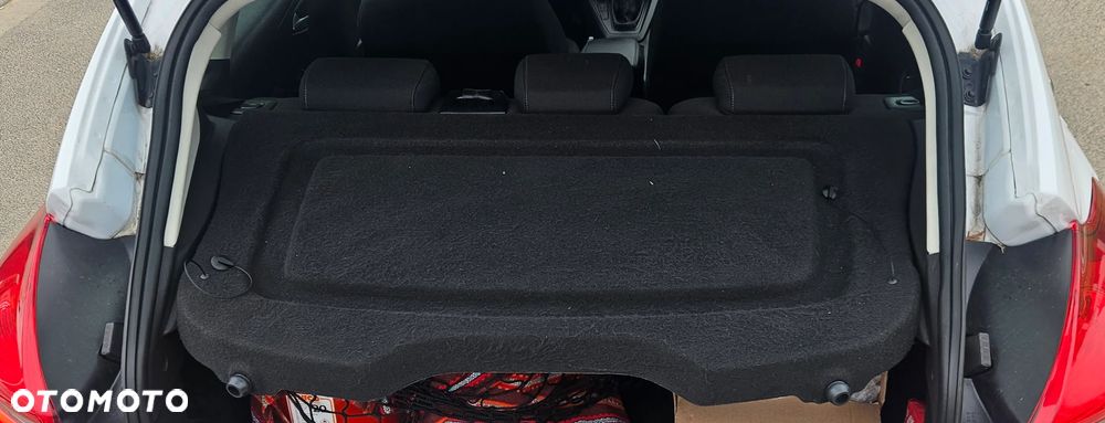 Ford Focus 1.5 TDCi DPF Start-Stopp-System Ambiente - 14