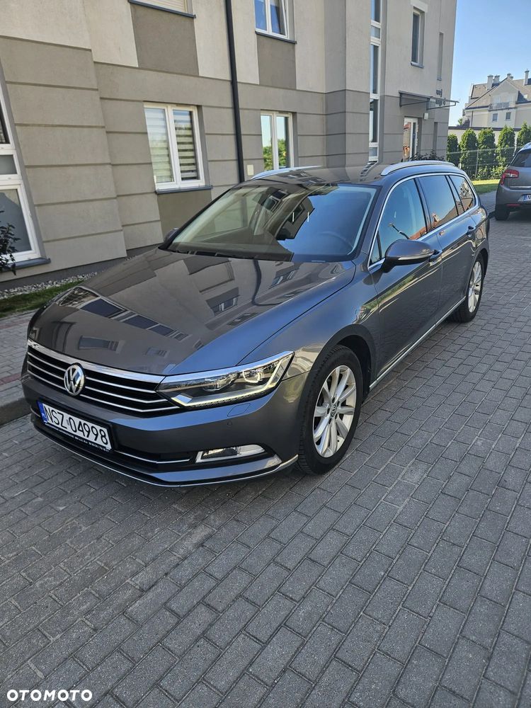 Volkswagen Passat 2.0 TDI (BlueMotion Technology) Highline - 1