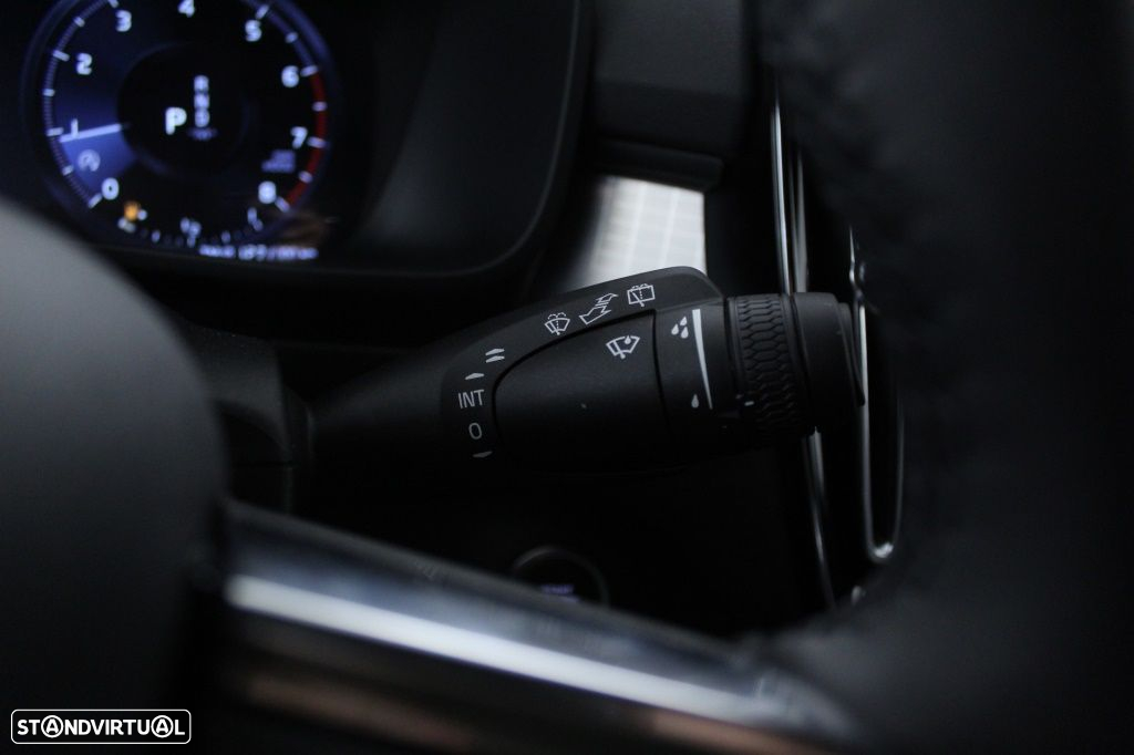 Volvo XC 40 1.5 T2 Core Auto - 25