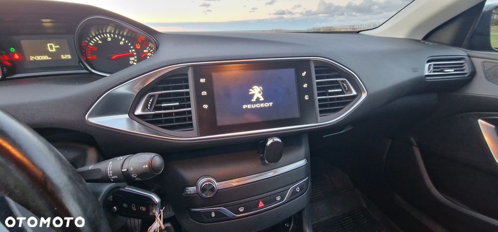 Peugeot 308 BlueHDi 120 Stop & Start Business-Line - 27