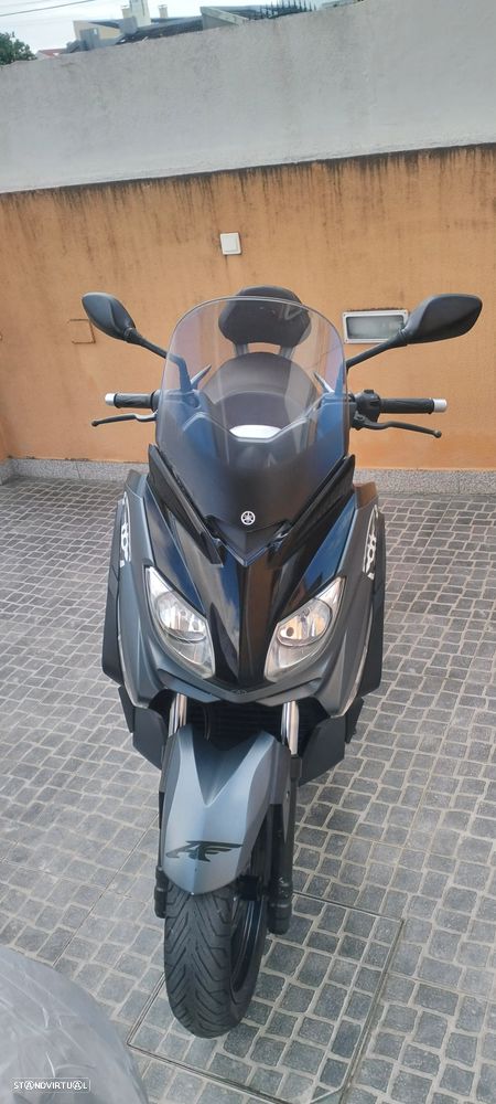 Yamaha X-Max - 4