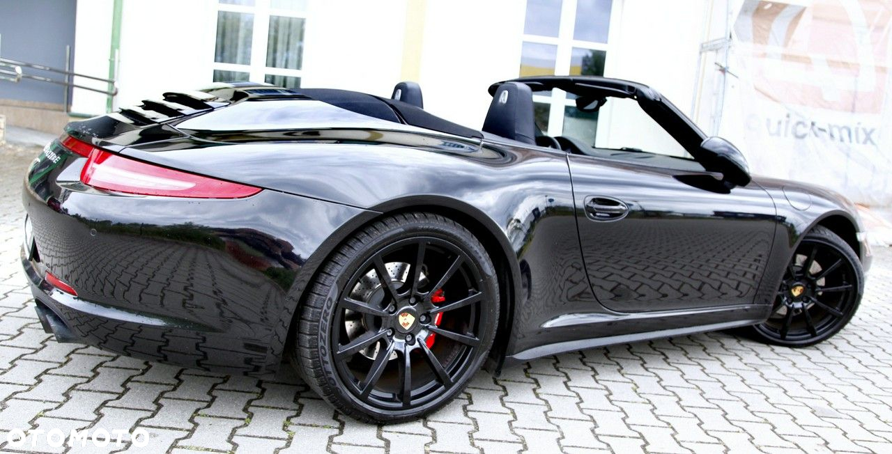 Porsche 911 - 24