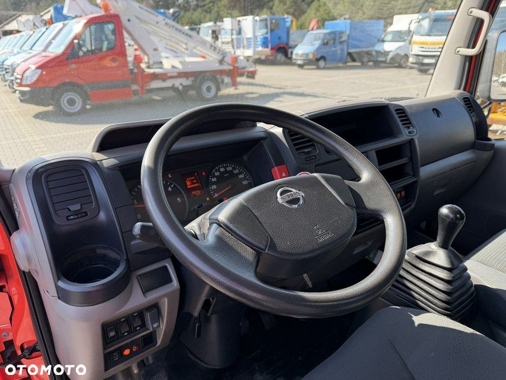 Nissan Cabstar - 24