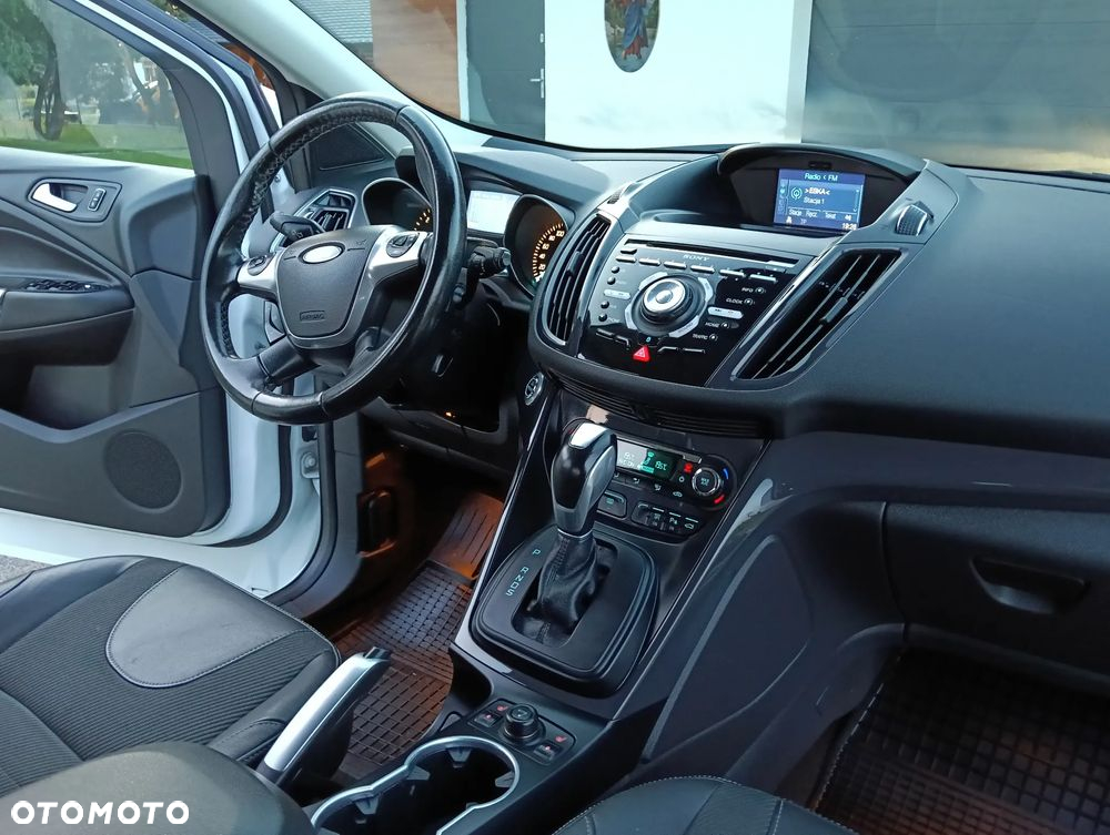 Ford Kuga 2.0 TDCi 4WD Titanium Plus - 32