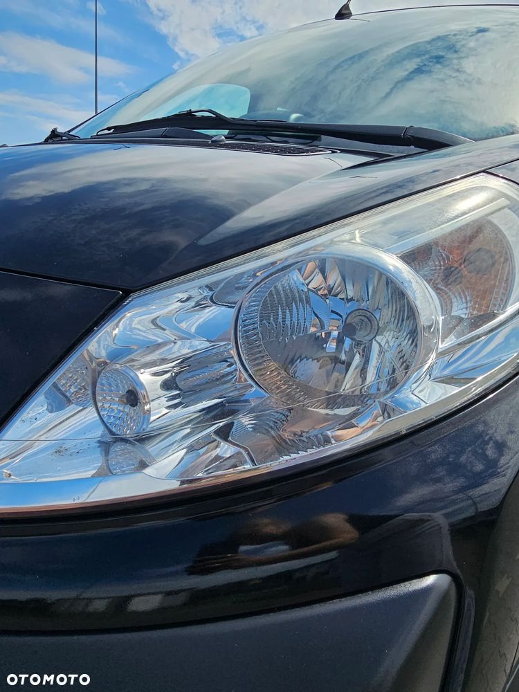Peugeot EXPERT - 14