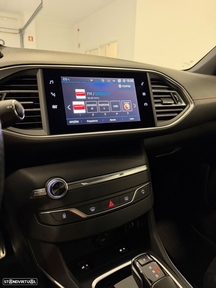 Peugeot 308 BlueHDi FAP 130 EAT8 Stop & Start GT - 20
