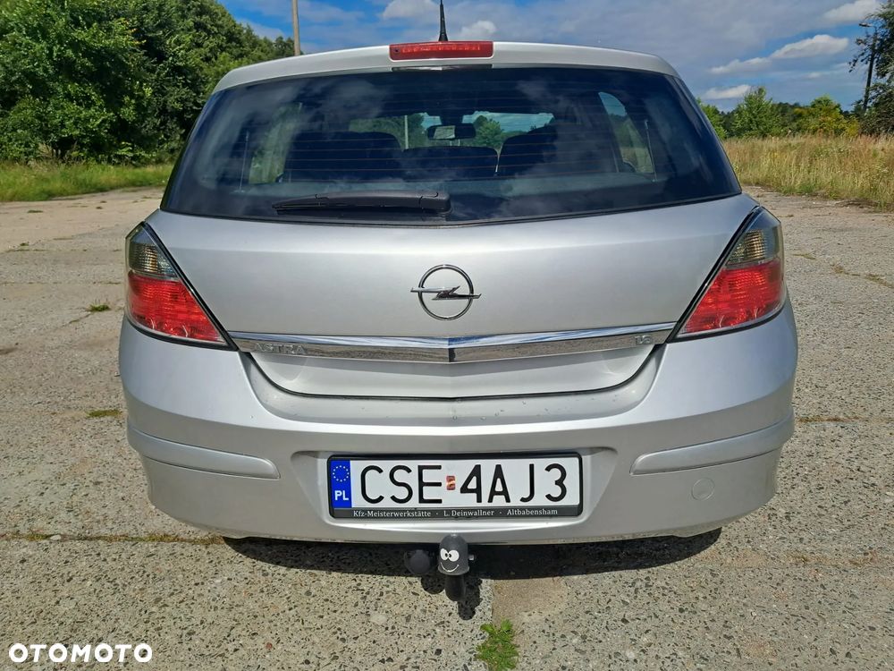 Opel Astra 1.6 Edition Sport - 9
