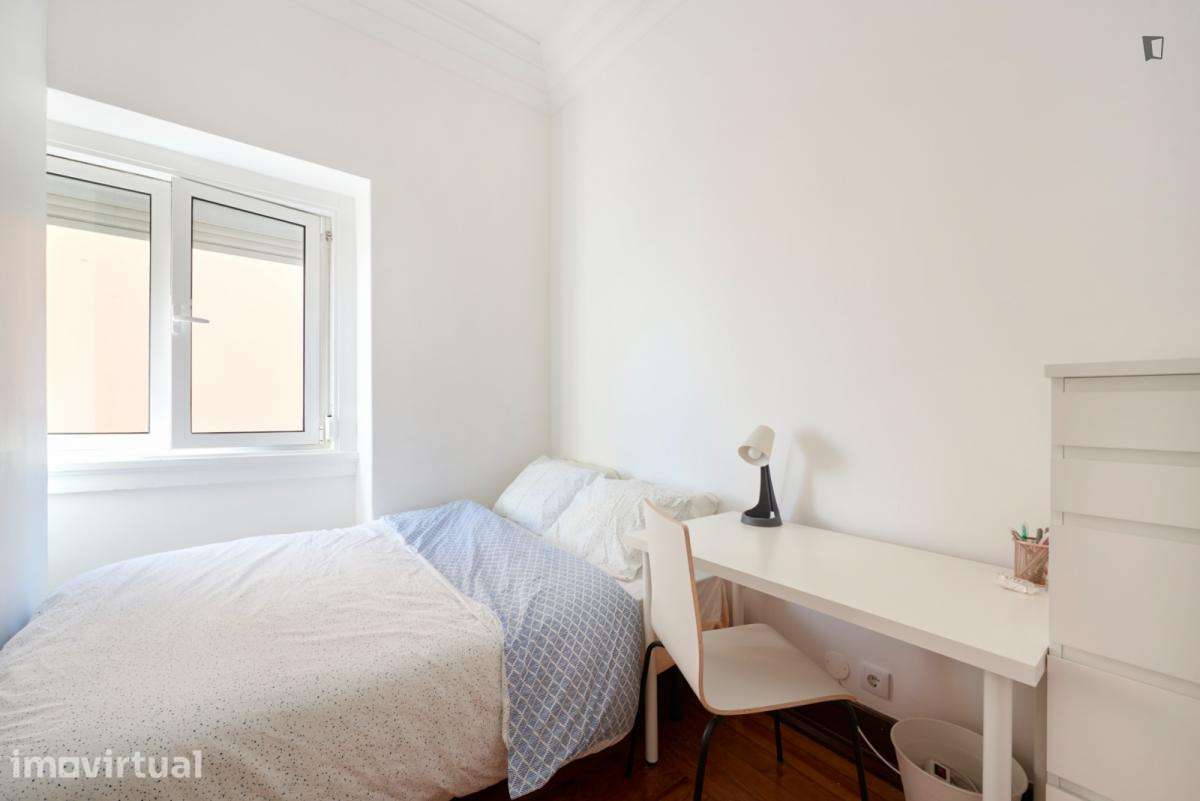 Quarto - localizado em Saldanha Lisbon - Grande imagem: 2/12