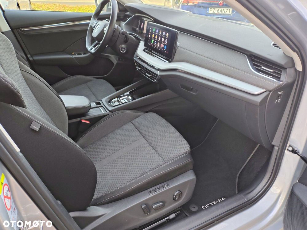 Skoda Octavia 2.0 TDI Style DSG - 16