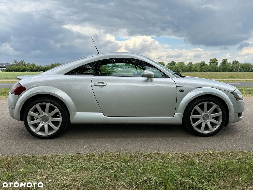 Audi TT Coupé - 7
