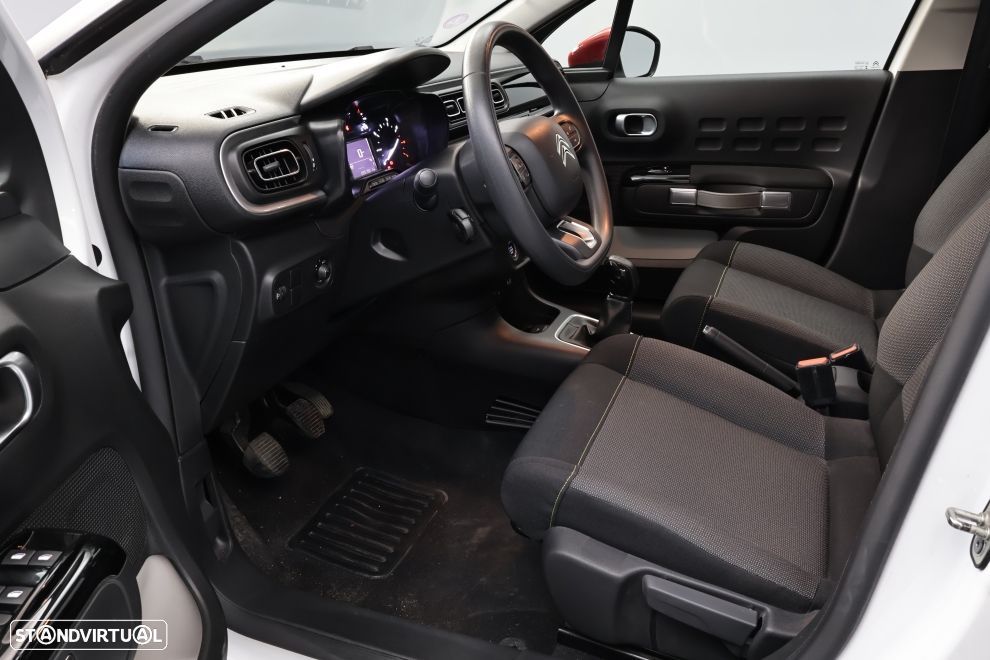 Citroën C3 1.2 PureTech Shine - 20