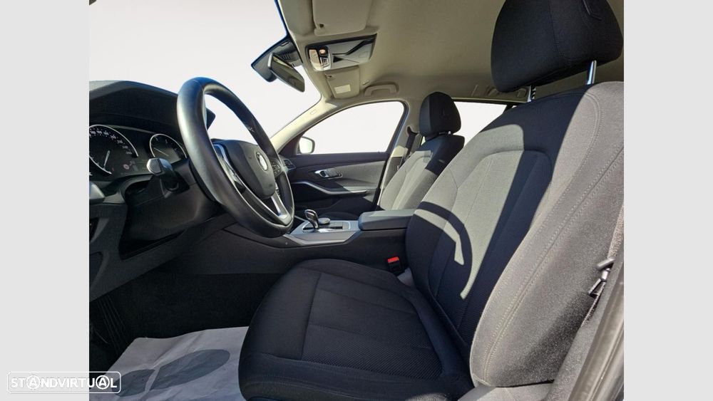 BMW 320 d Advantage Auto - 10