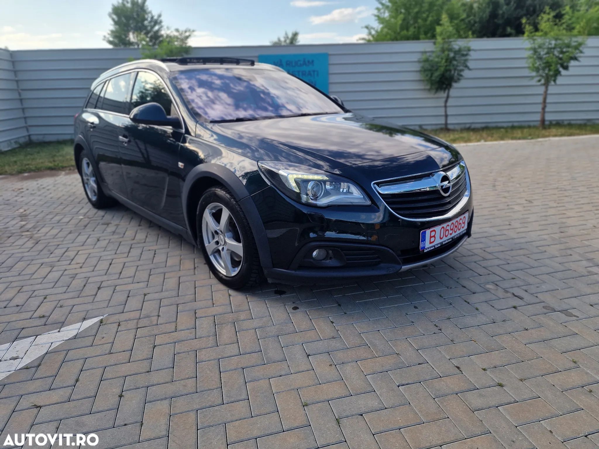 Opel Insignia 2.0 CDTI Country Tourer ecoFLEX - 1