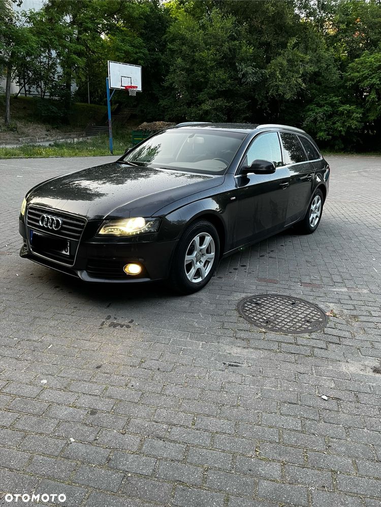 Audi A4 - 1