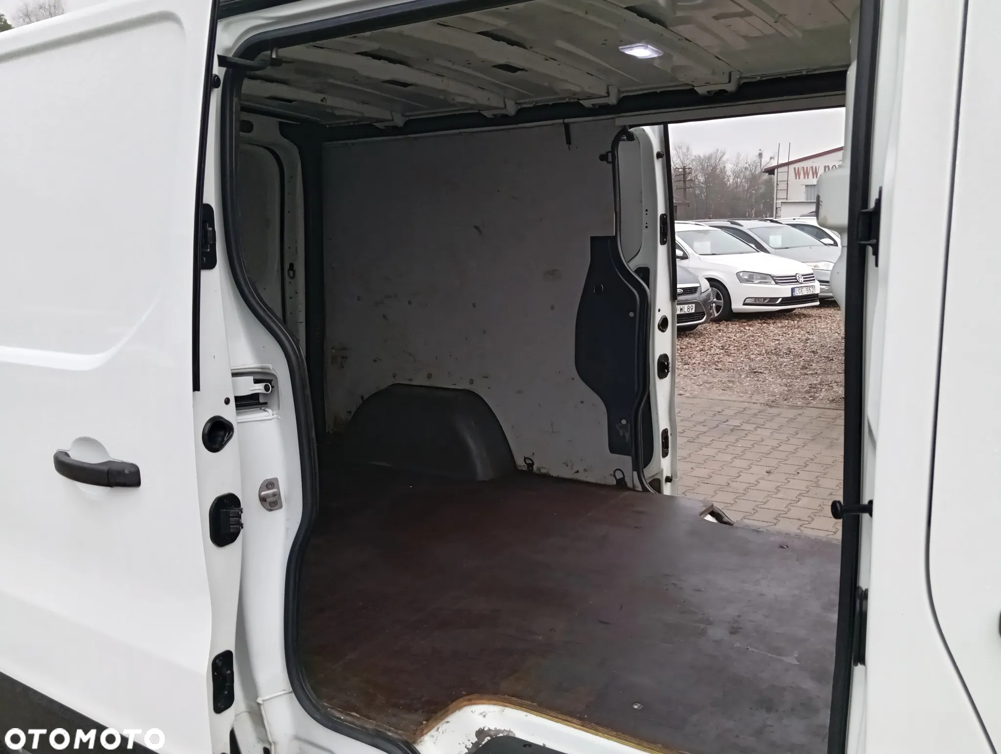 Renault Trafic - 17