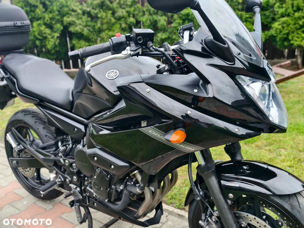 Yamaha XJ - 12