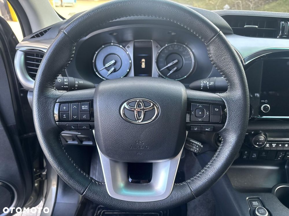 Toyota Hilux 2.8 D-4D mHEV Double Cab Executive 4x4 - 20