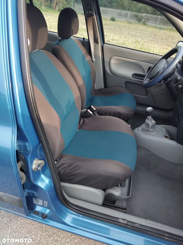 Renault Clio 1.5 dCi Privilege - 10