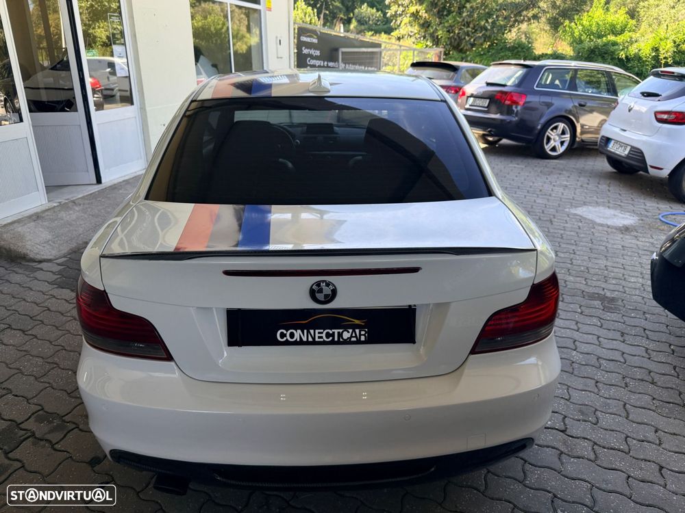 BMW 120 d Aut. Limited Edition Lifestyle c/ M Sport Pack - 15