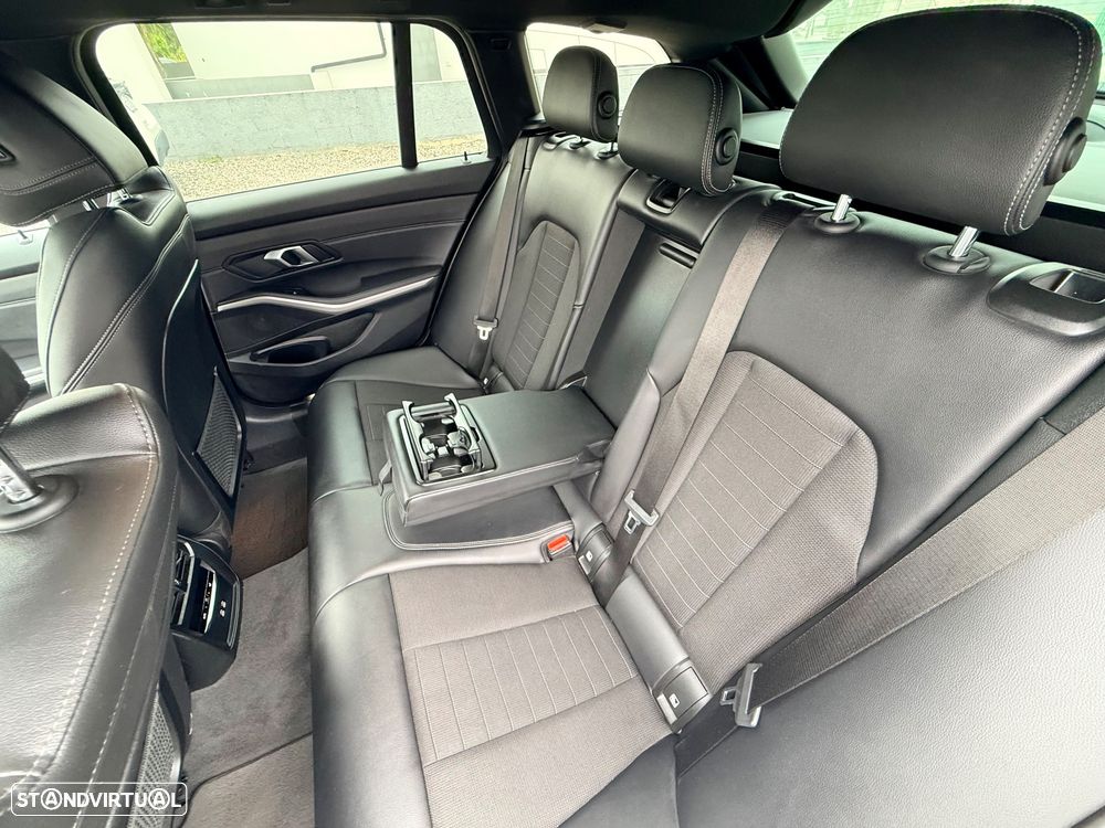 BMW 320 e Line Sport Auto - 36