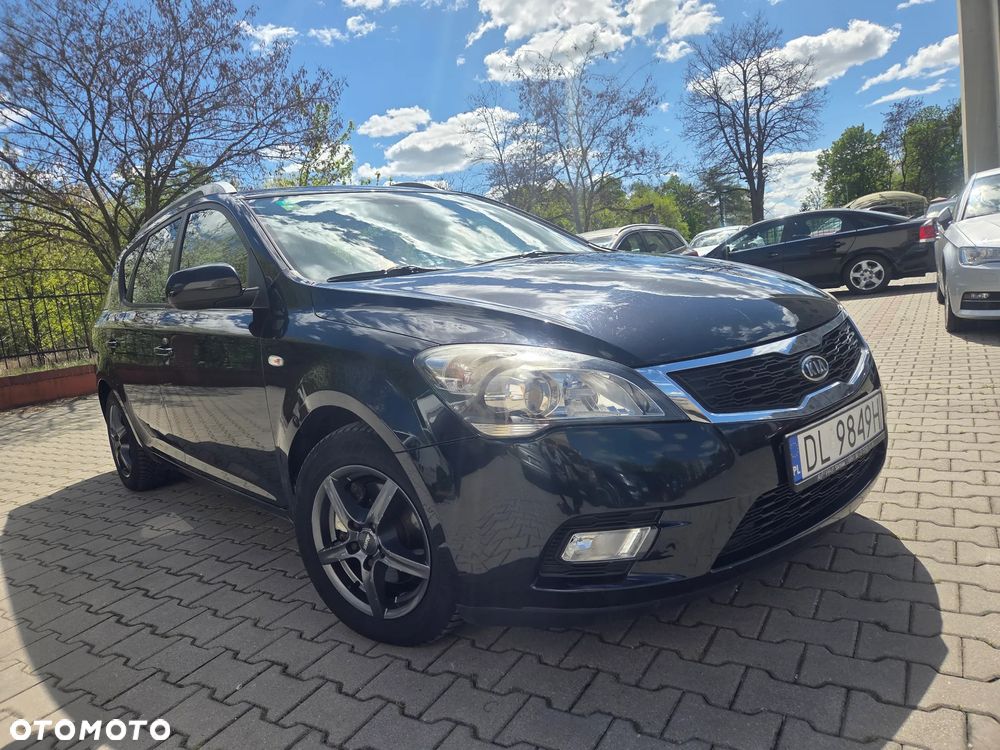 Kia Ceed 1.4 CVVT Attract - 2