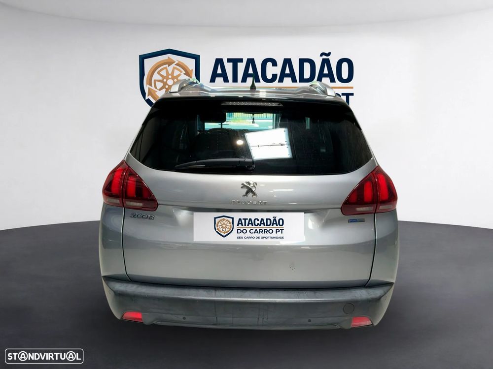 Peugeot 2008 1.2 PureTech Style - 10