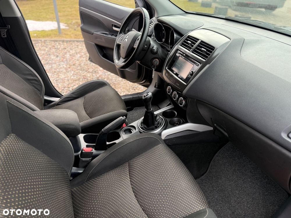 Mitsubishi ASX - 24
