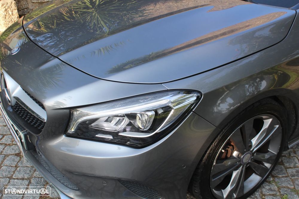 Mercedes-Benz CLA 200 d 4Matic 7G-DCT - 10