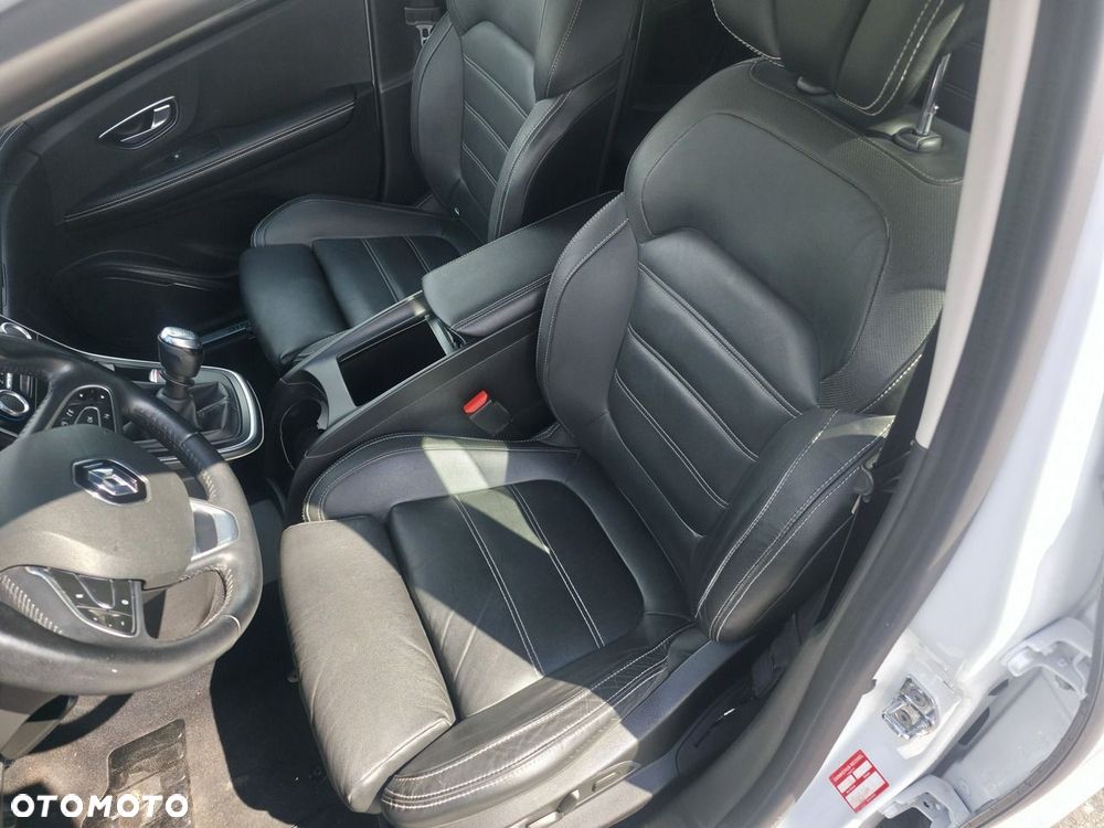 Renault Scenic - 23