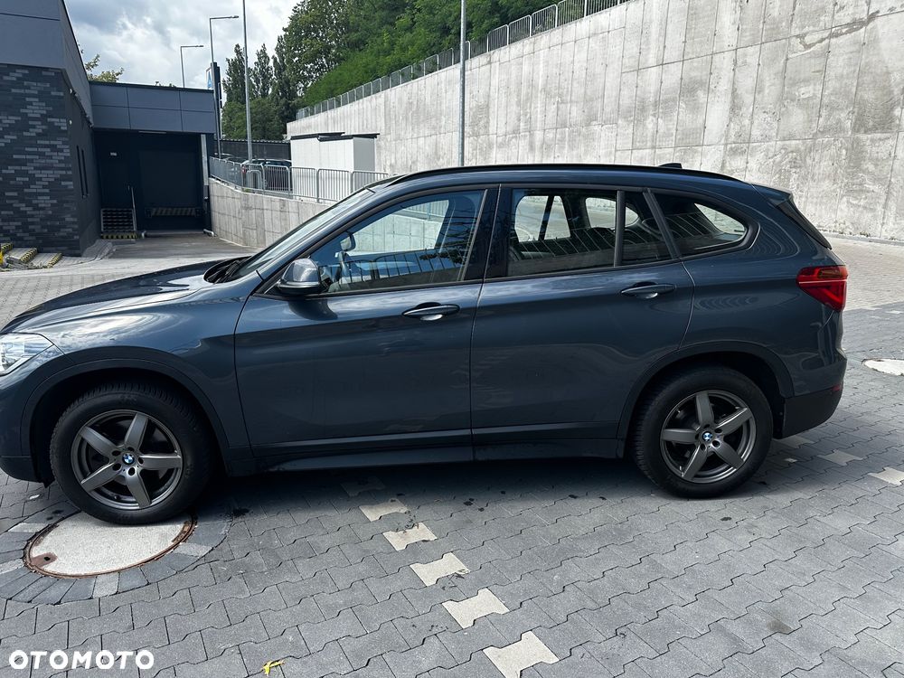 BMW X1 sDrive20d - 8