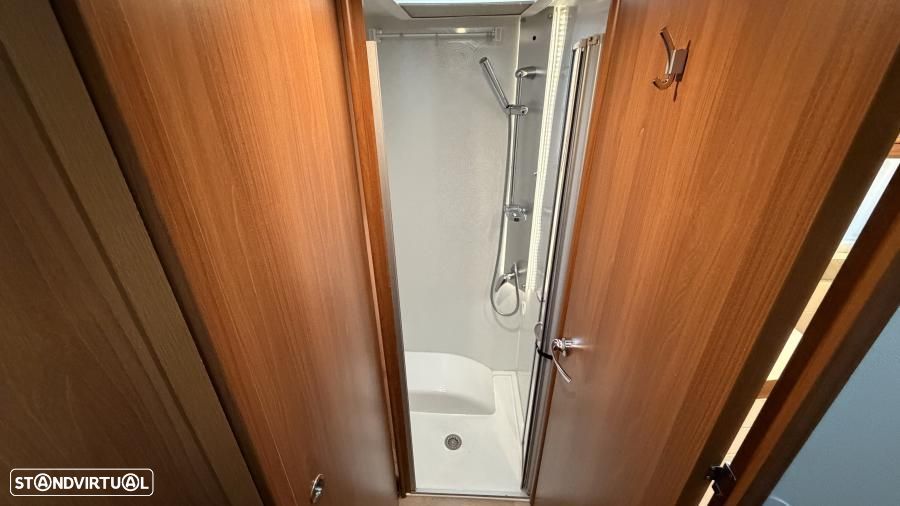 Fleurette Magister 74 LMF c.central e basculante - 6