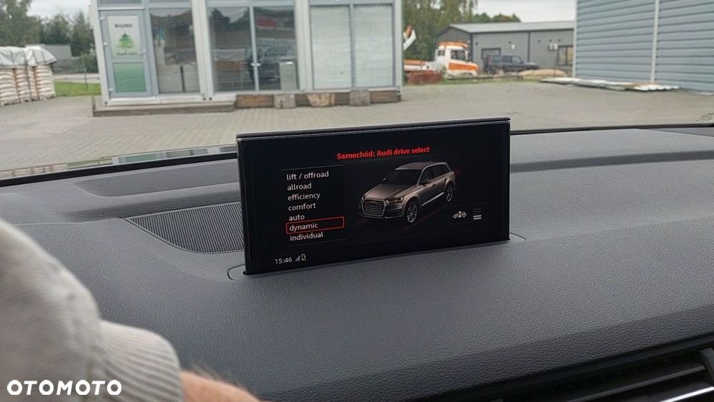 Audi Q7 - 6