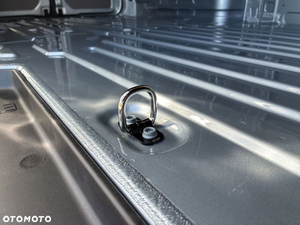 Volkswagen Crafter 35 Furgon, 2.0 TDI 177KM, Wysoki dach, r. o. 3640 - 41