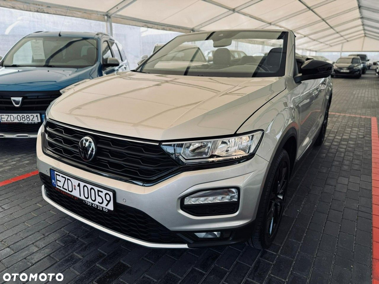 Volkswagen T-Roc - 22