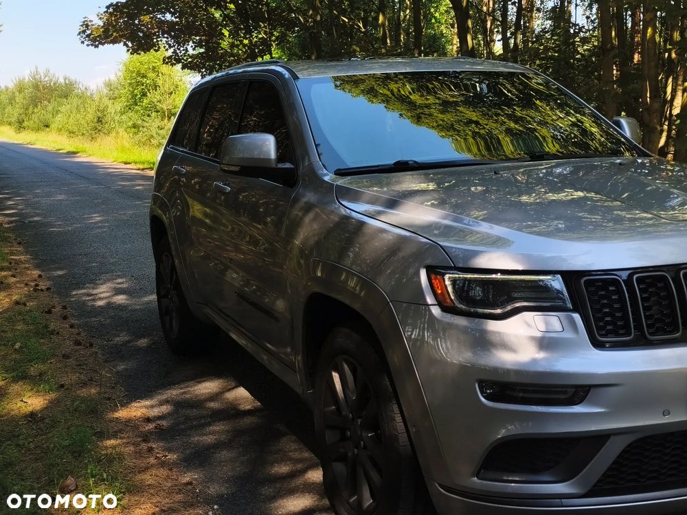 Jeep Grand Cherokee 5.7 V8 Overland Summit - 8
