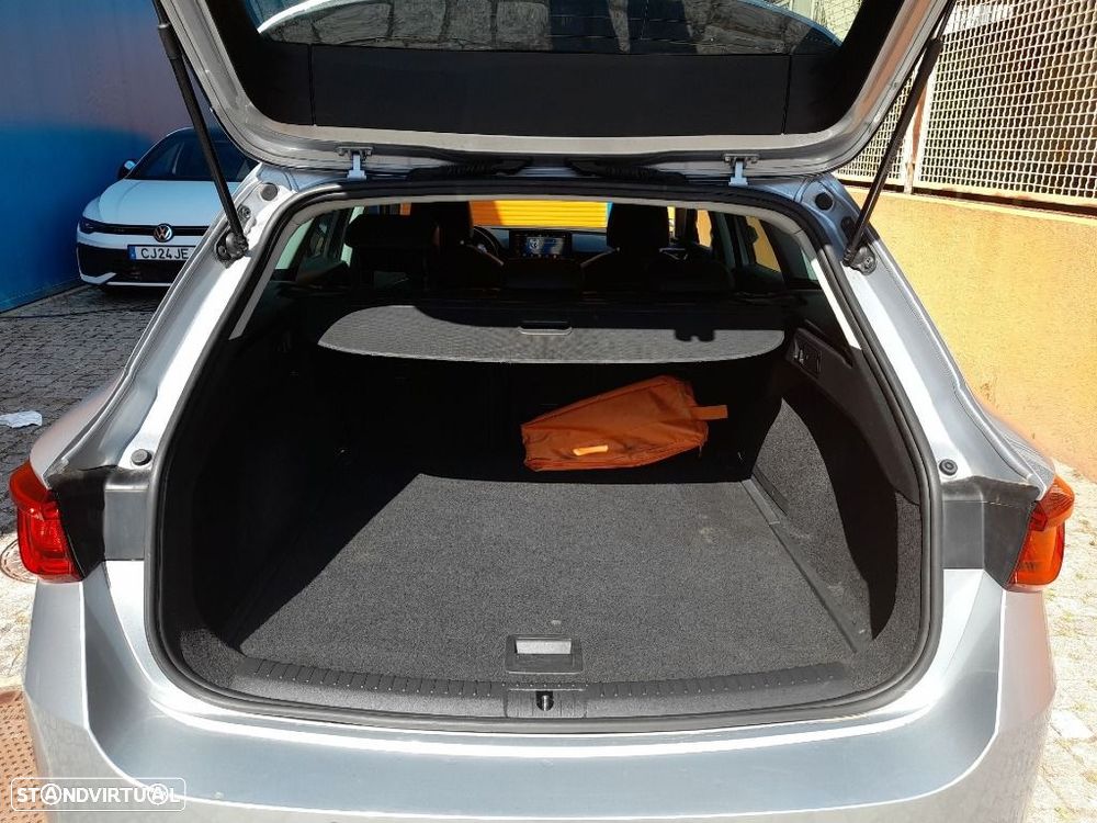 SEAT Leon ST 2.0 TDI FR DSG - 35