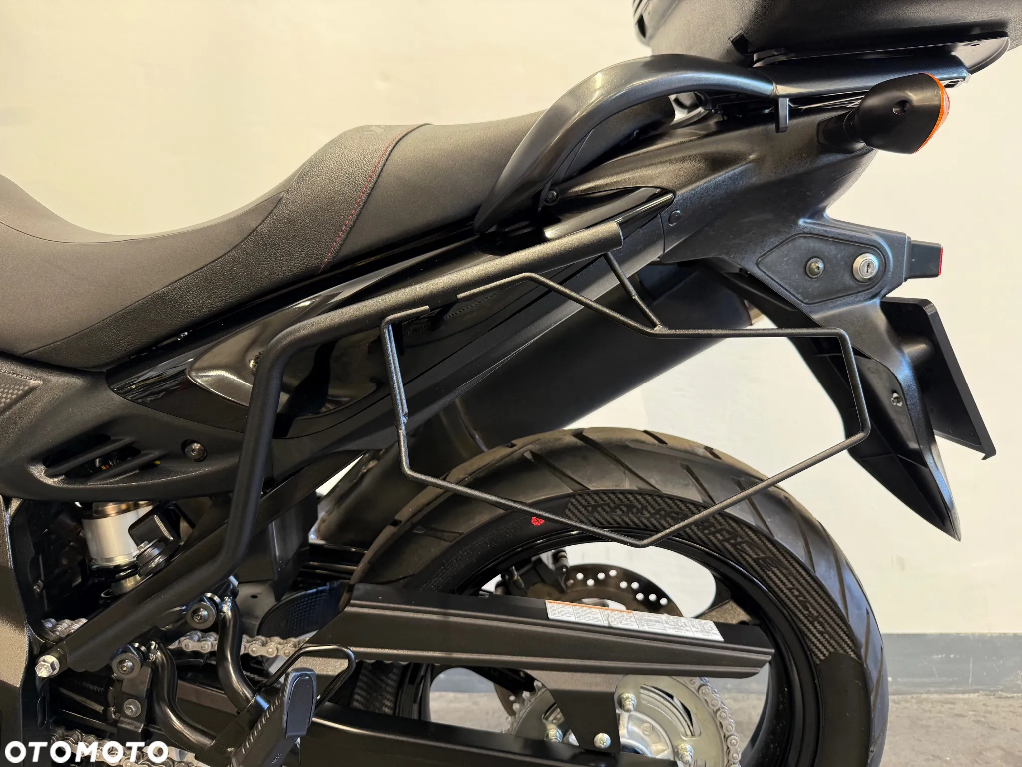 Suzuki V-STROM - 28