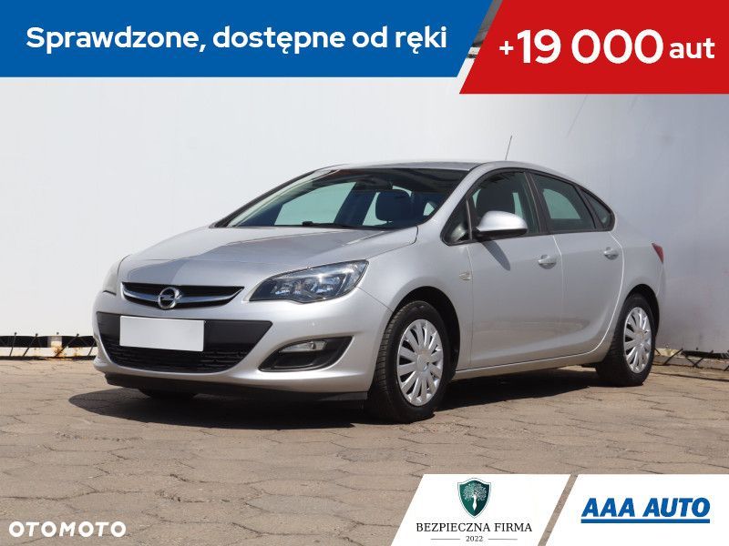Opel Astra - 2
