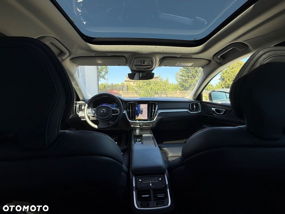 Volvo S60 B5 B AWD R-Design - 8