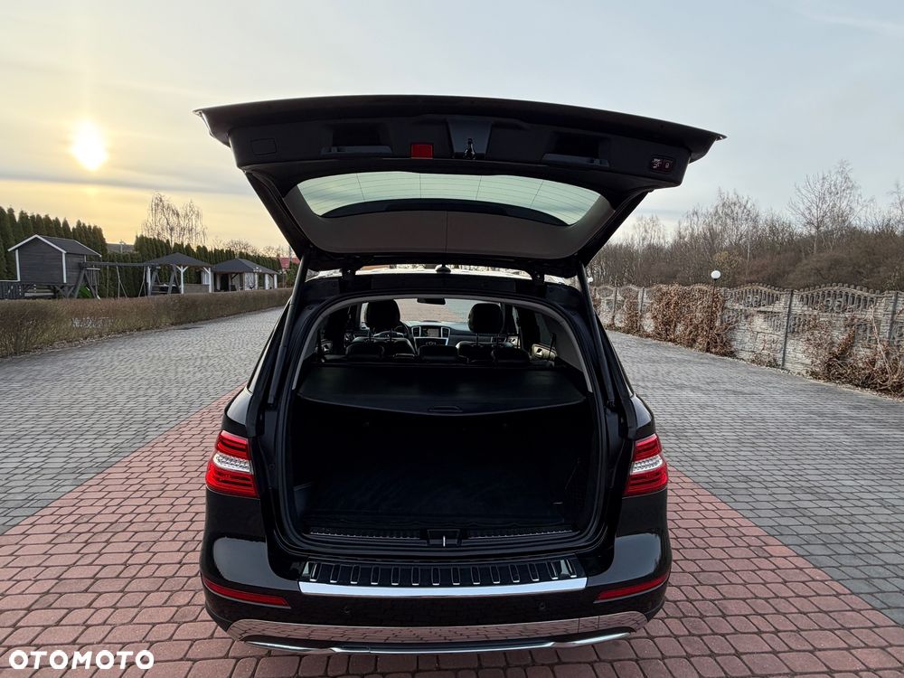 Mercedes-Benz ML 350 BlueTEC 4MATIC 7G-TRONIC Edition 1 - 33